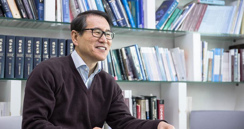 "인공지능 활용한 산업혁신, 이제 선택이 아닌 필수"