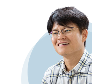 Dean of Office of University Industry Relations Soon Yong Kwon